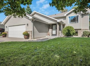 11548 53rd St NE, Albertville, MN 55301