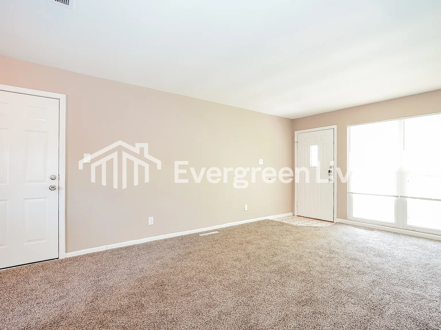 3 bed, 1.5 bath, 1020 sqft, $1,595 — Photo 4