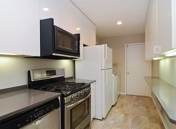 4th image of 1928 N Cleveland Ave #2