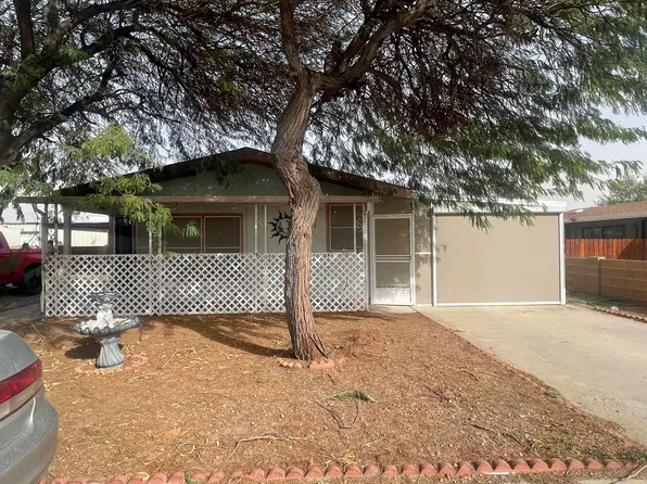11327 S Prickly Pear Ln, Yuma, AZ 85365