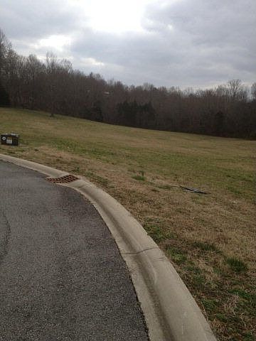 2nd image of 1890 Bradshaw Blvd