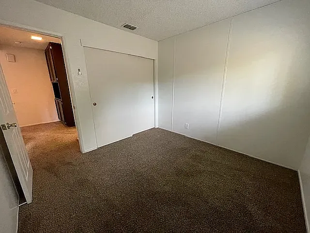 2385 S Whitney Blvd — Photo 11