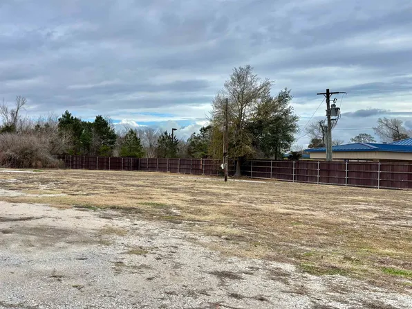 1208/1218 Sam Houston Jones Pkwy, Lake Charles, LA 70611