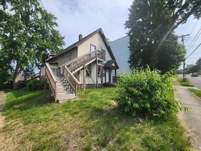 88 Prospect St, Chicopee, MA, 01013