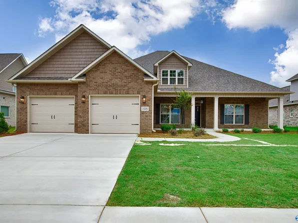 141 Pat Cain Dr, New Market, AL 35761