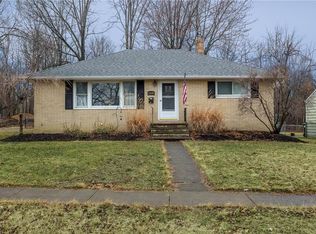 2440 Stanford Dr, Wickliffe, OH 44092