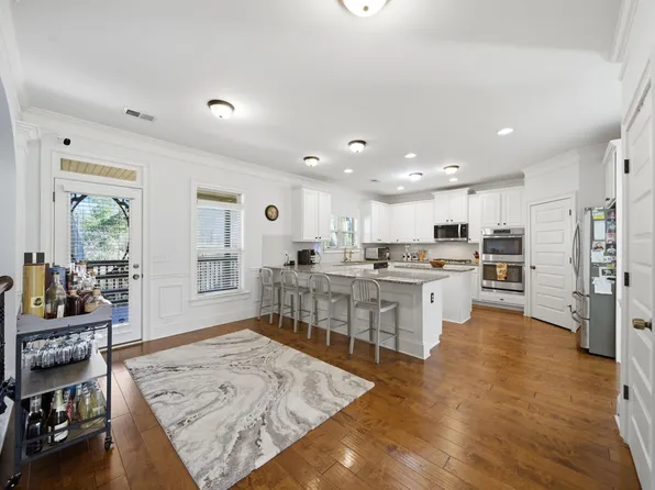 157 Grey Oaks Ln, Lexington, SC 29072