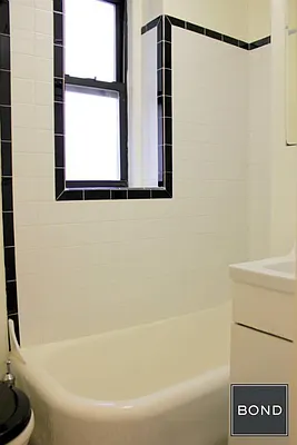 Rented by Bond New York | media 40