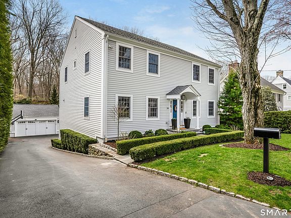 2nd image of 34 Intervale Road