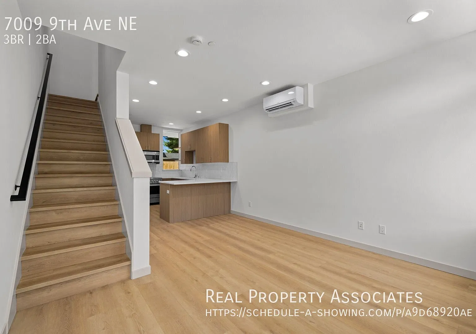 Brand New 3-Bed, 2-Bath Townhouse Near Green Lake! **Private Rooftop Deck — Photo 2