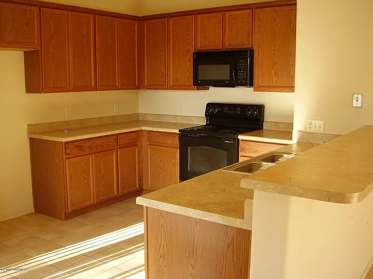 494 E Cactus Mountain Dr — Photo 4