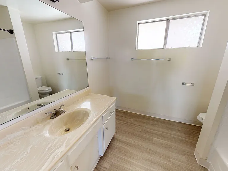2266 Del Mar — Photo 6