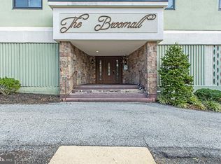 900 N Broom St APT 10, Wilmington, DE 19806