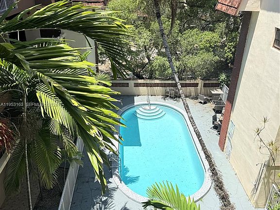 3rd image of 685 Miller Dr APT 404E