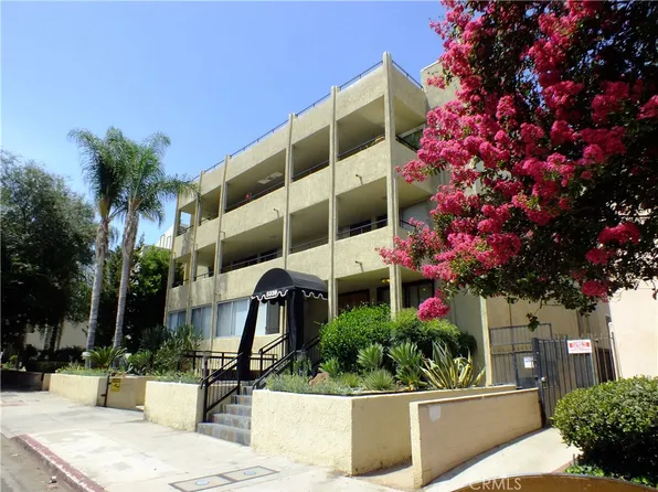 5339 Newcastle Ave Unit 103, Encino, CA 91316