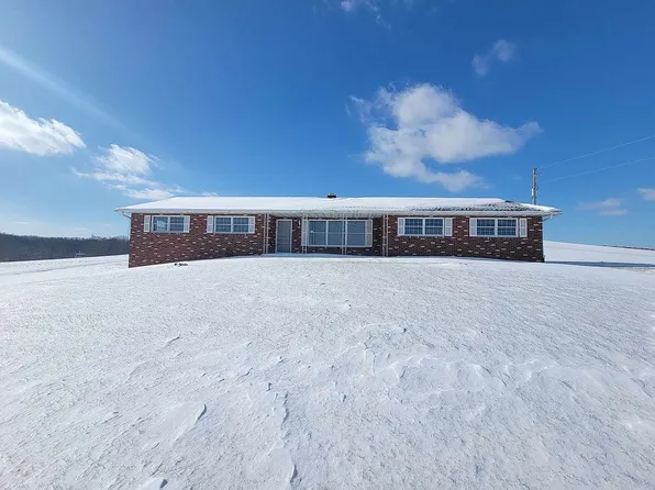 8868 White Gravel McDaniel Rd, Minford, OH 45653