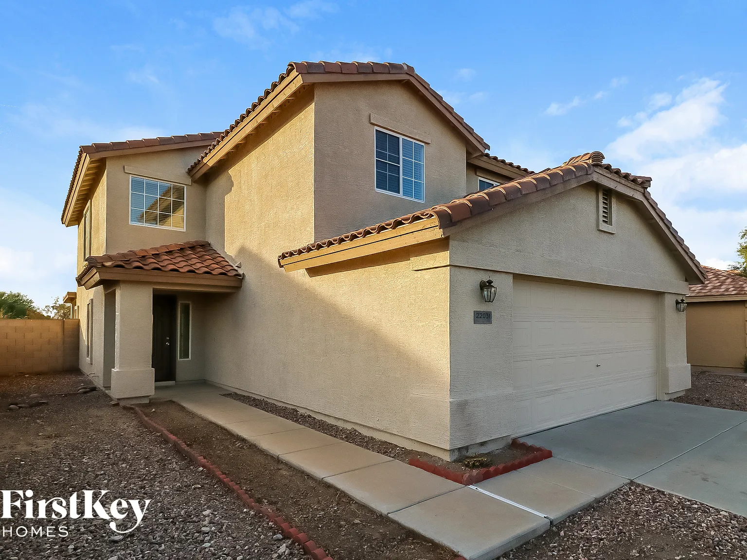 4 bed, 3.0 bath, 2267 sqft, $2,130 — Photo 2