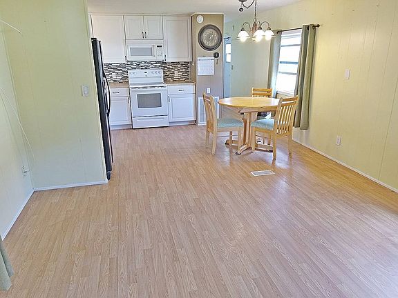 4th image of 340 La Casa Dr #340