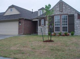 2007 W 119th Ct S, Jenks, OK 74037