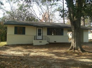 1023 Capri Cir, Jackson, MS 39209