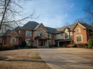 5658 Legends Club Cir, Braselton, GA 30517