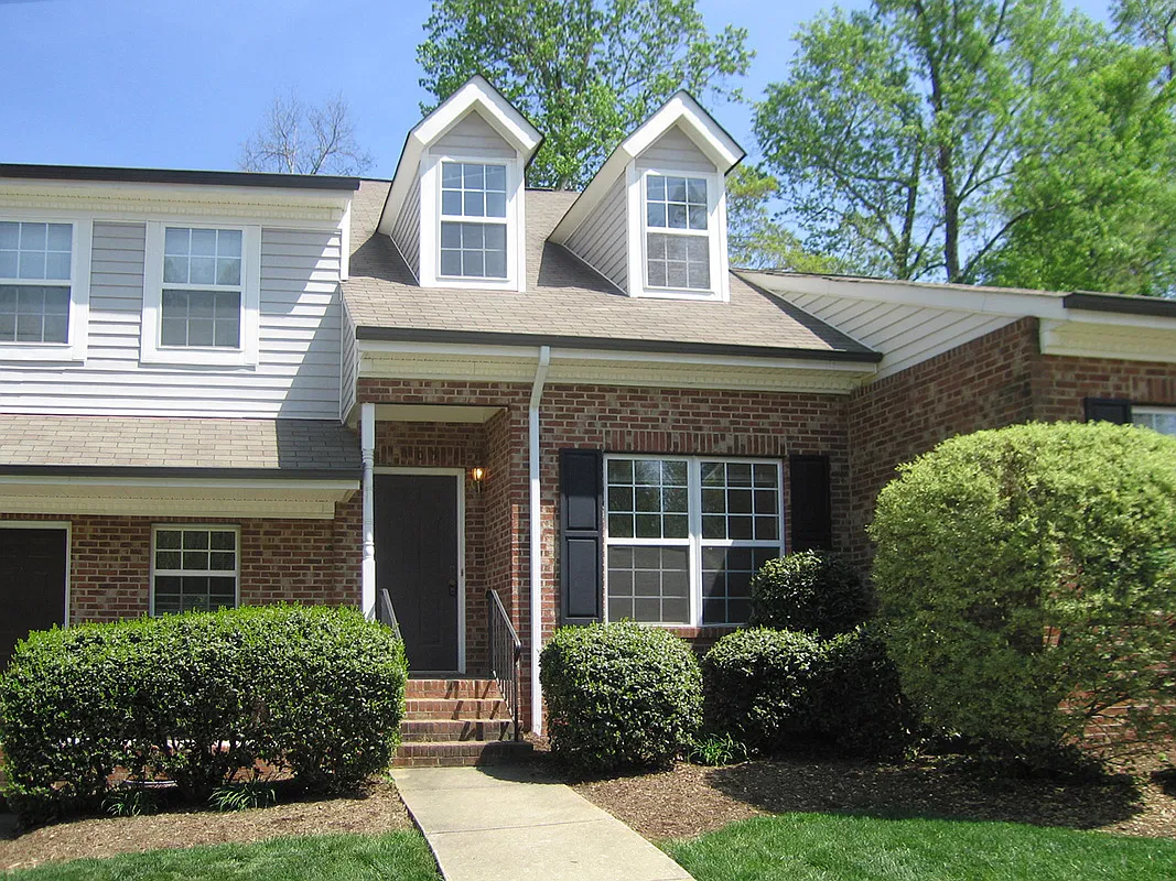 101 Rock Haven Rd — Photo 1
