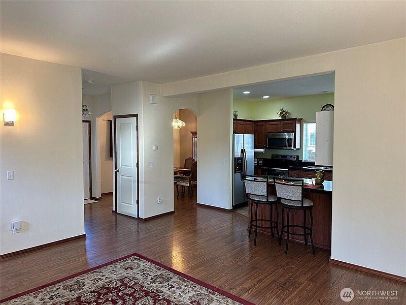 5th image of 9300 11th Street NE