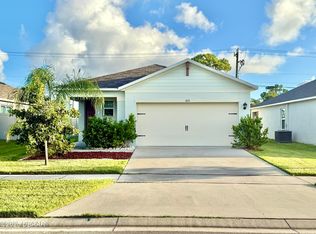 103 Old Mill Pond Rd, Edgewater, FL 32141