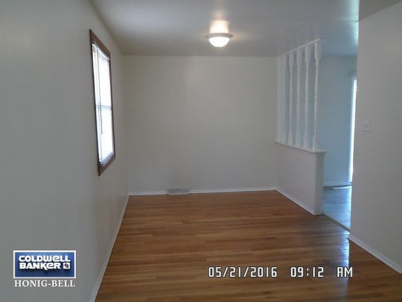 4th image of 3422 Birchwood Dr