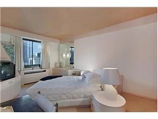 Rented by Douglas Elliman | media 1