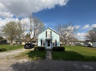 416 1/2 Summit St, Kenton, OH 43326