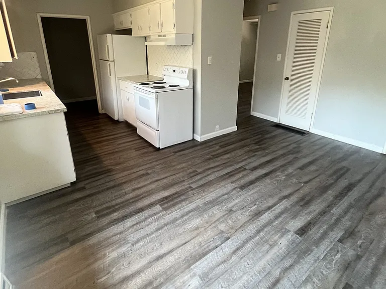 632 W Harding Way #632 — Photo 2