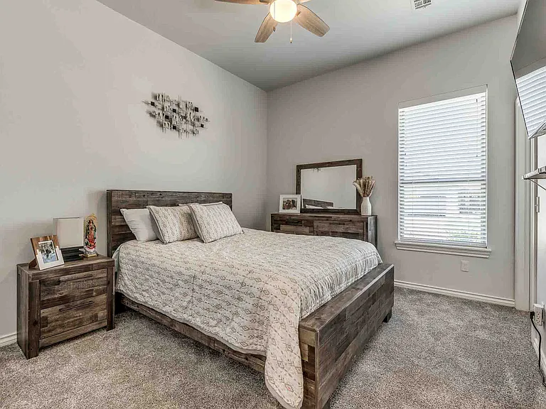 12925 Black Hills Dr — Photo 17