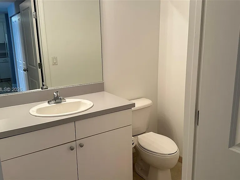 1250 S Miami Ave #1012 — Photo 14