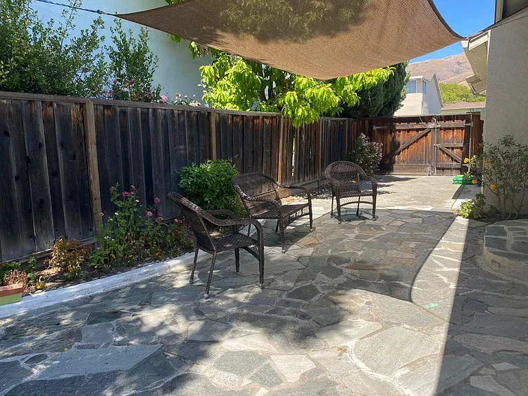 47655 Hoyt St — Photo 10