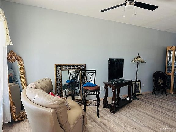 4th image of 1230 E Jesse St #2