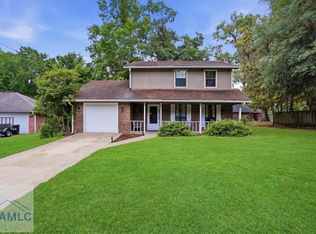 932 Primrose Ln, Hinesville, GA 31313