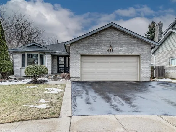 458 Winston Blvd, Cambridge, ON N3C 3Y5