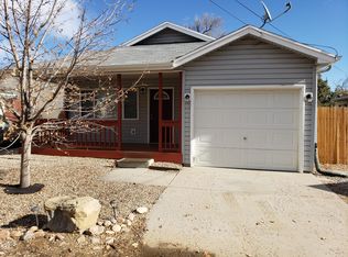 707 3rd St #B, Berthoud, CO 80513