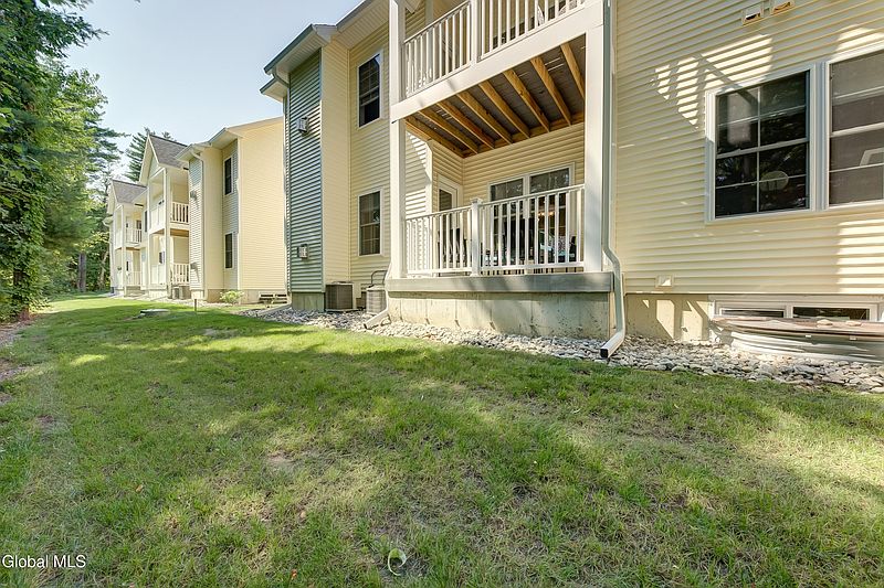 5th image of 86 Cornerstone Drive