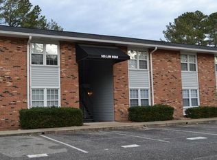 505 Law Rd APT 1, Fayetteville, NC 28311