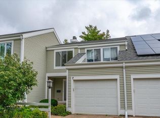 7 White Pine Trl, Madison, WI 53717