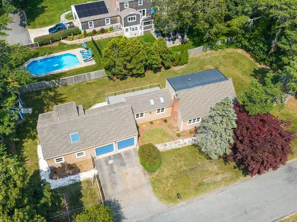 20-22 Glendale Lane, Harwich, MA 02645