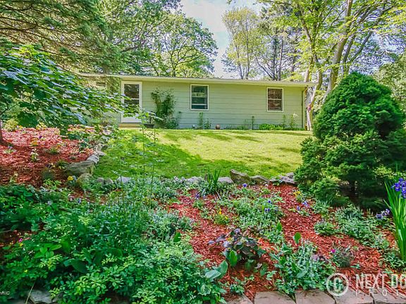 3rd image of 17105 Ferndale Ave