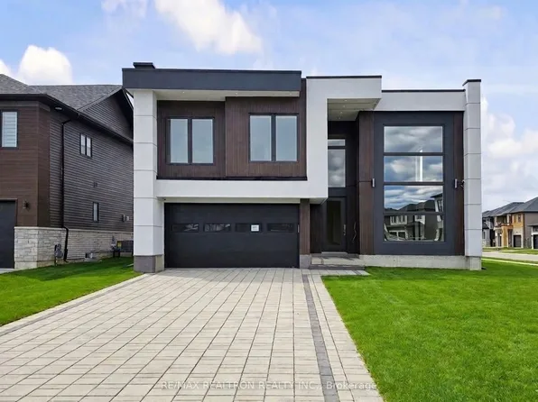 3714 Lakepoint Dr, Severn, ON L3V 8M9