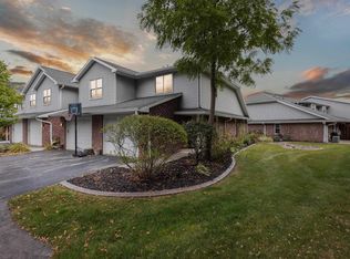 2571 Telluride Trl #F, Green Bay, WI 54313