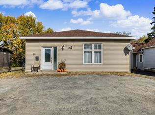 50 Bowes St, Parry Sound, ON P2A2L2