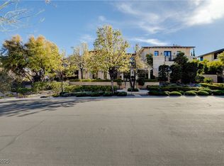 11 Sable Ridge Ct, Las Vegas, NV 89135