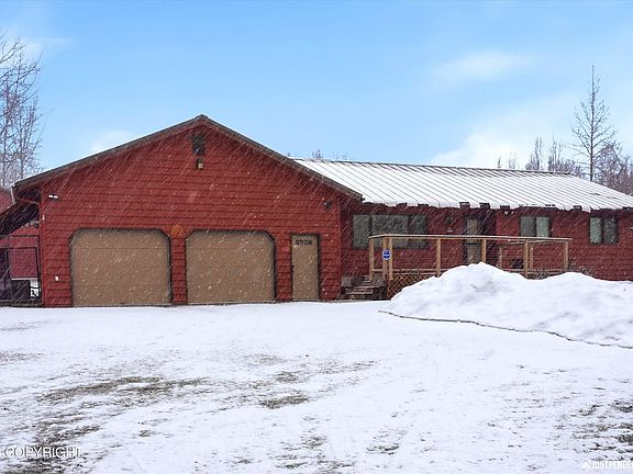 3rd image of 5853 E Edgerton Parks Rd