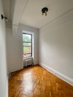 Rented by Compass | media 20